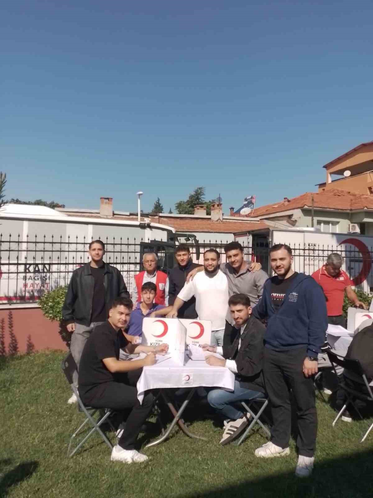 Sarıg&ouml;l&rsquo;de &ouml;ğrencilerden hayat kurtaran destek