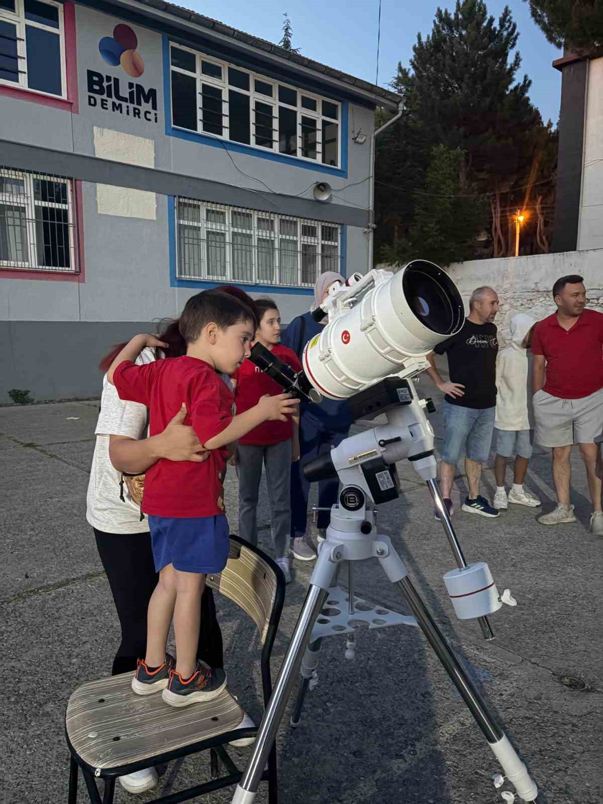 Bilim Demirci’de gökyüzü şöleni