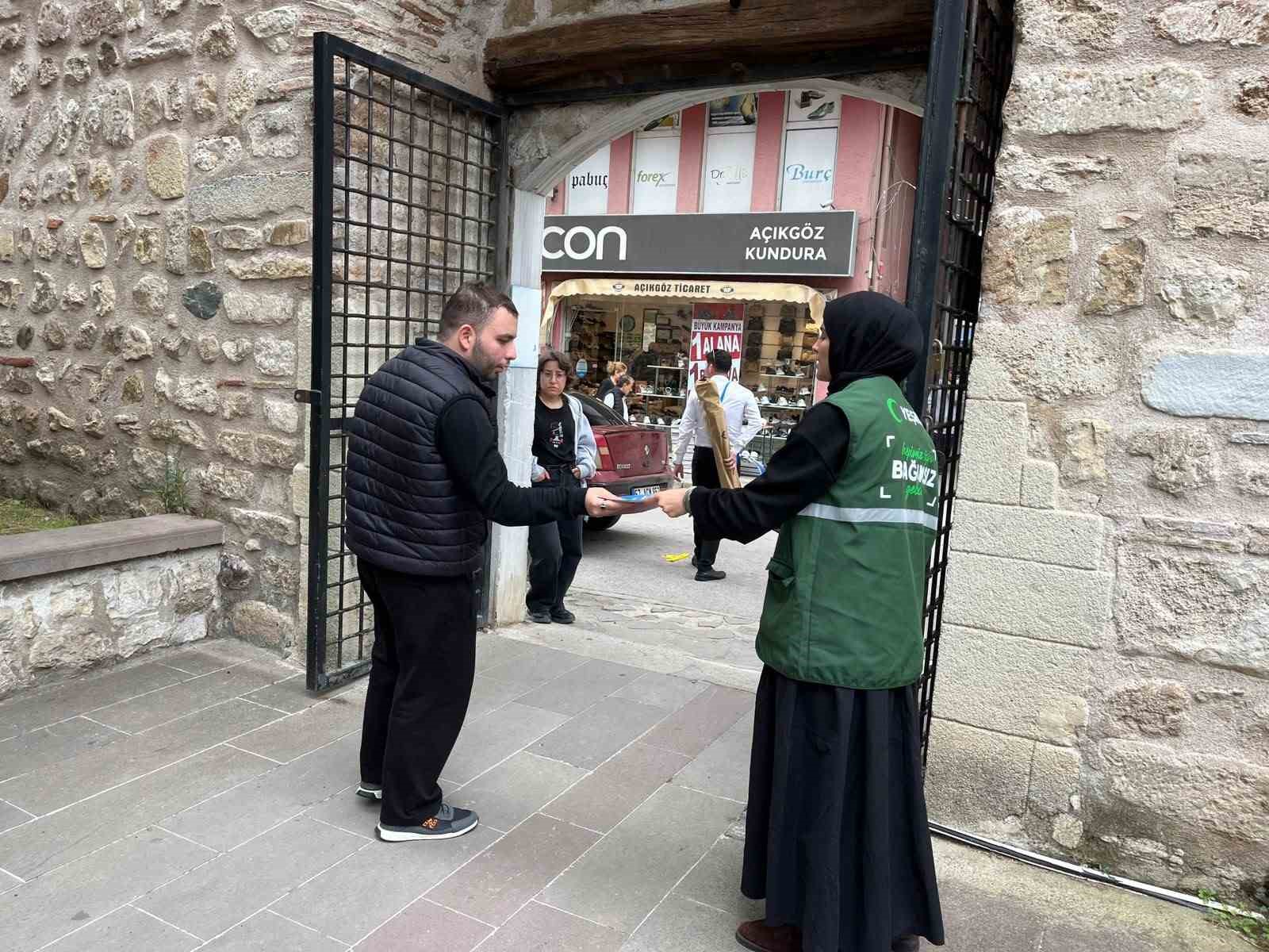 Yeşilay’dan cuma namazı sonrası bilgilendirme