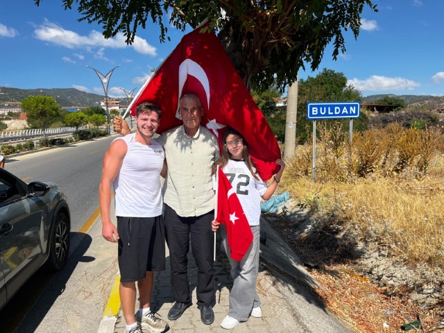 Almanya’dan koşmaya başlayan gurbetçi 53 günde Denizli Buldan’a ulaştı