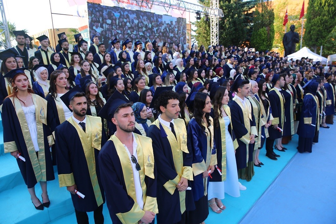 Sağlık ordusuna yeni neferler katıldı