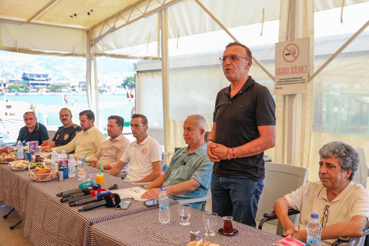 Alanya İskelesi&rsquo;nde yeni d&ouml;nemi başlatan protokol imzalandı