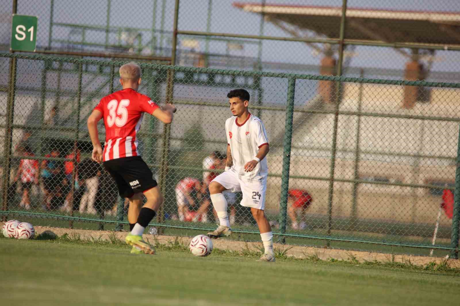 Hazırlık Maçı: Elazığspor: 2 - Ayvalıkgücü Belediyespor: 1