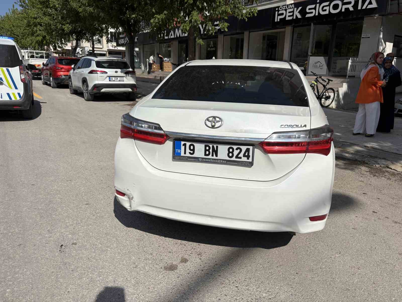 Çorum’da otomobil ile elektrikli bisiklet çarpıştı: 1 yaralı