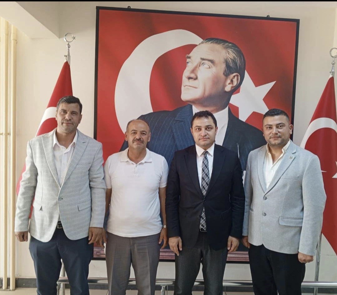 Sivrihisar esnaf odalarından Kaymakam Temel’e anlamlı ziyaret