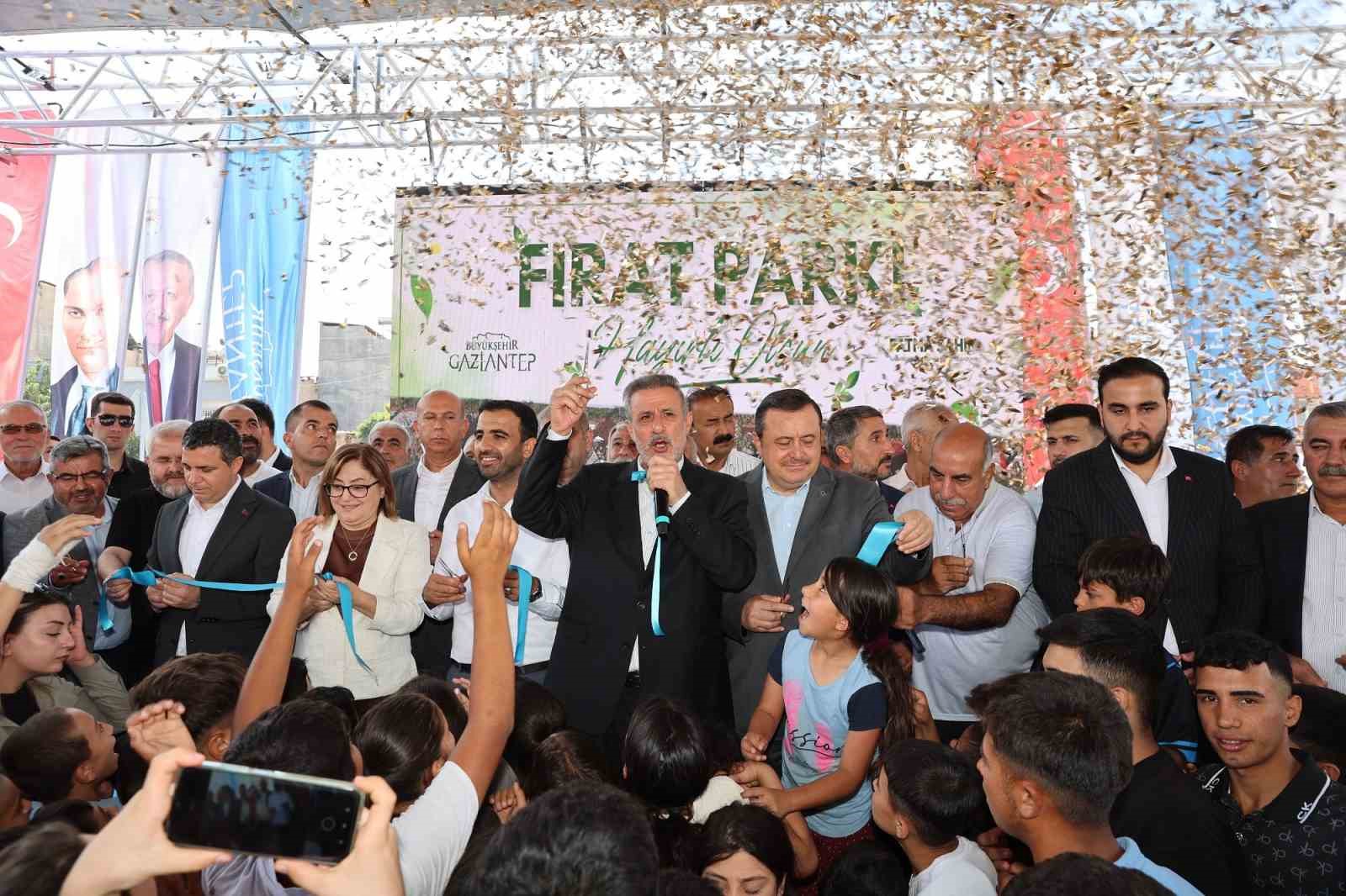 Hayat Projesi Fırat Mahallesi Parkı hizmete a&ccedil;ıldı