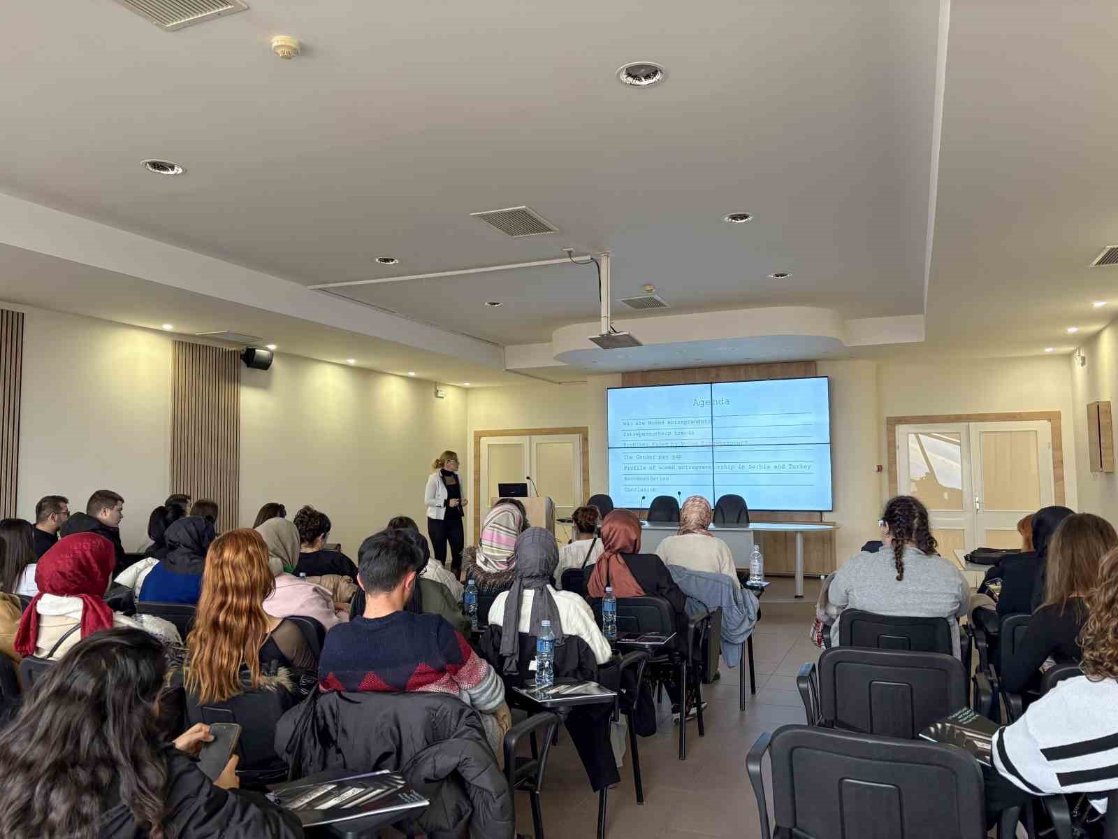 TÜRGEV, üç ülkeden gençleri GENÇ-AĞ’da buluşturuyor