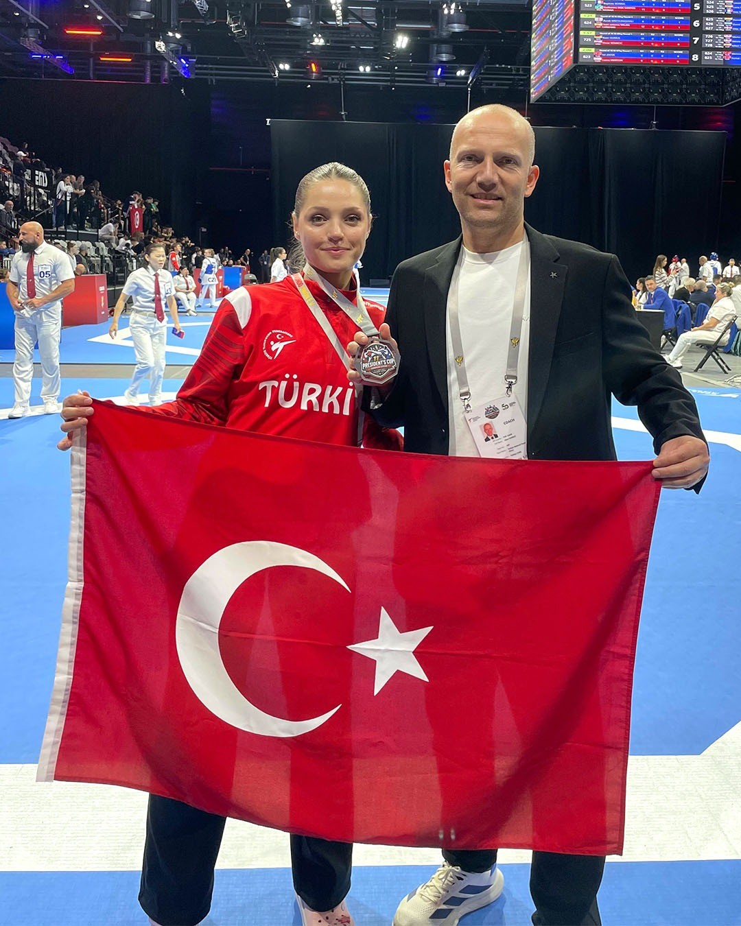 Denizlili sporcu Almanya’dan gümüş madalya ile döndü