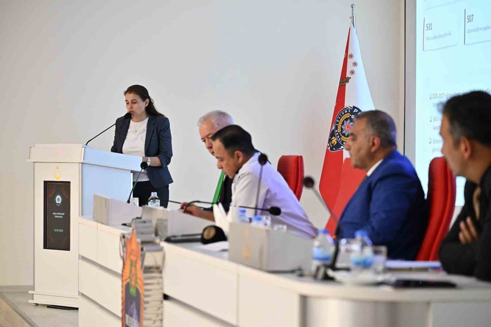 Manisa’da güvenli eğitim için alınacak tedbirler değerlendirildi