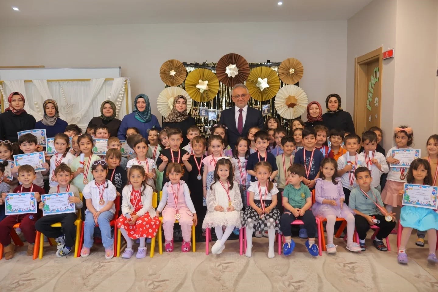 Bayburt&rsquo;ta Kur&rsquo;an kursu &ouml;ğrencileri karne sevinci yaşadı