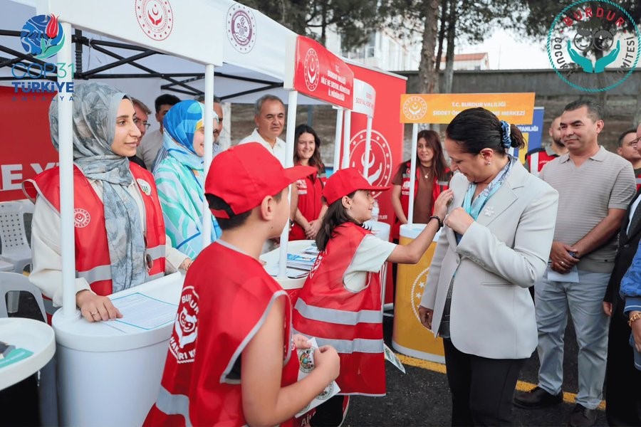 Bakan G&ouml;ktaş: "COP31 s&uuml;recine &ccedil;ocuk hakları perspektifinden katkı sunmalarını destekliyoruz"