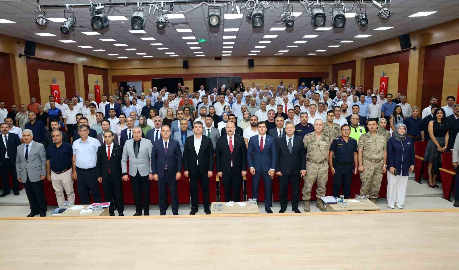 Adıyaman&rsquo;da trafik ve g&uuml;venlik tedbirleri masaya yatırıldı