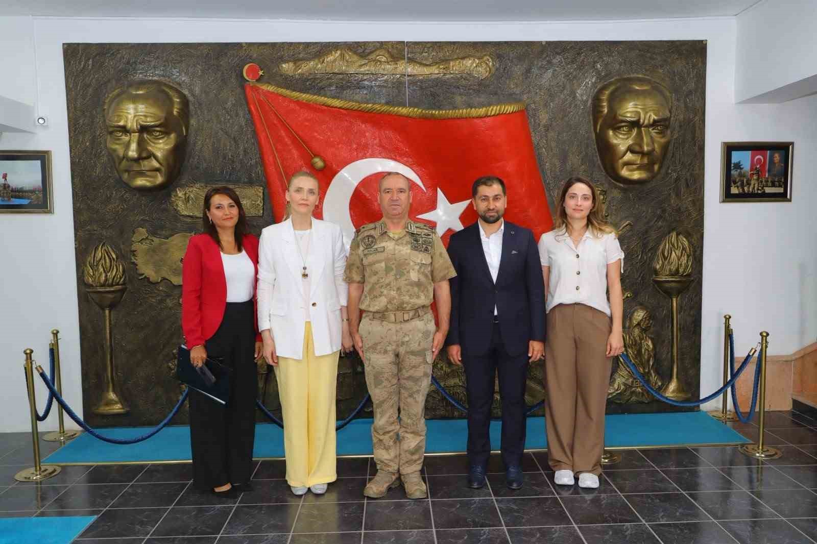 Bilecik İl Jandarma Eğitim Komutanlığı en y&uuml;ksek puanla belge aldı