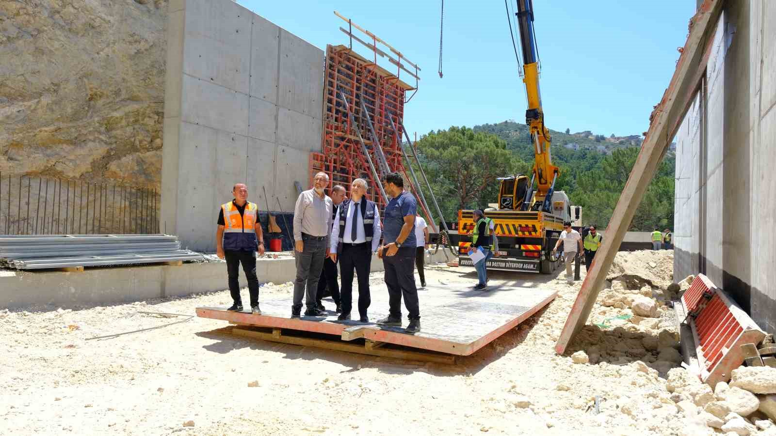 Kaş’ın içme suyu altyapısı güçlendiriliyor
