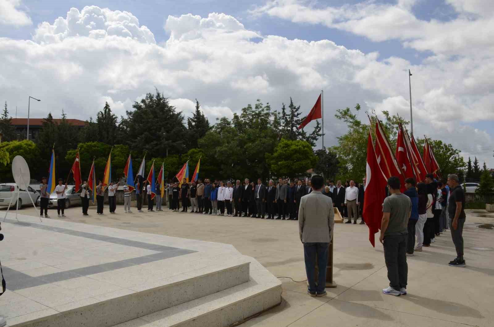Besni’de Gençlik Haftası coşkusu başladı