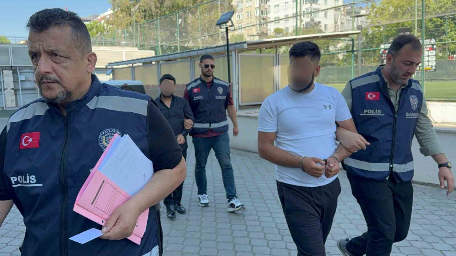 Samsun&rsquo;da 2 m&uuml;teahhit ev yaptıkları arsa sahinini bı&ccedil;aklamaktan g&ouml;zaltına alındı