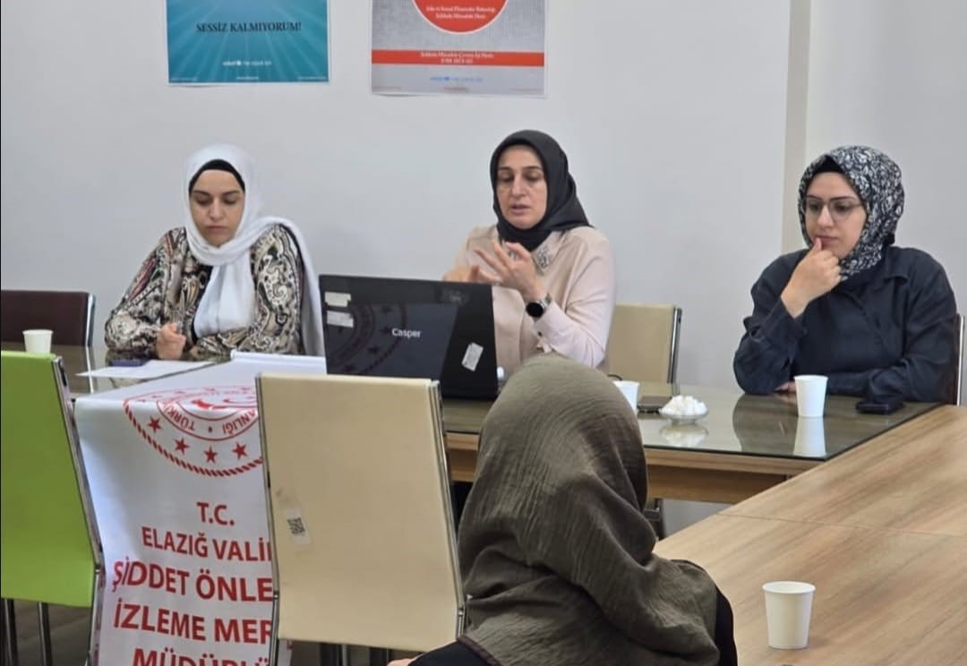 Arıcak’ta kadına yönelik şiddetle mücadele eğitimi