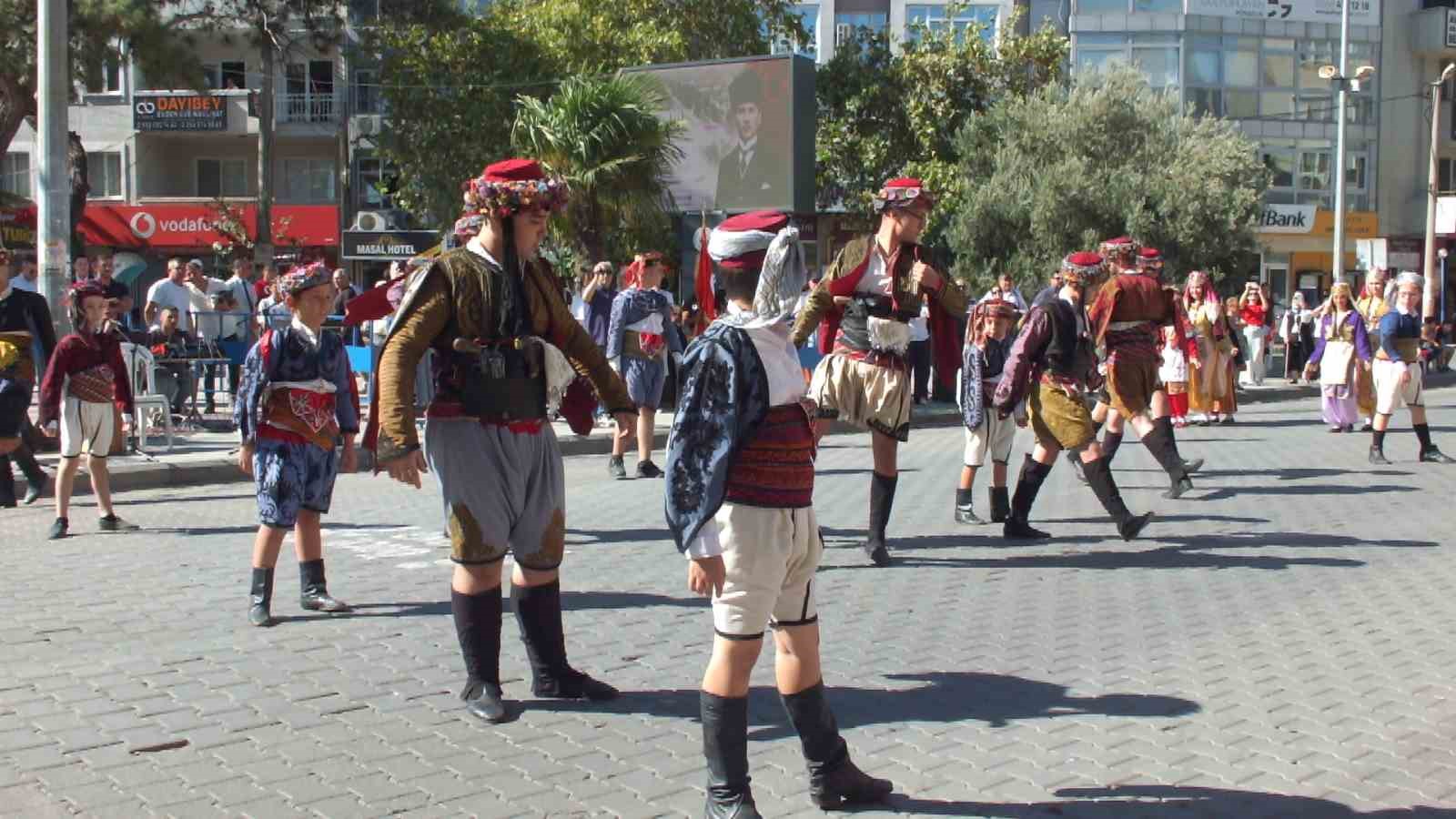 Burhaniye&rsquo;nin d&uuml;şman işgalinden kurtuluşunun 104.yılı t&ouml;renlerle kutlandı