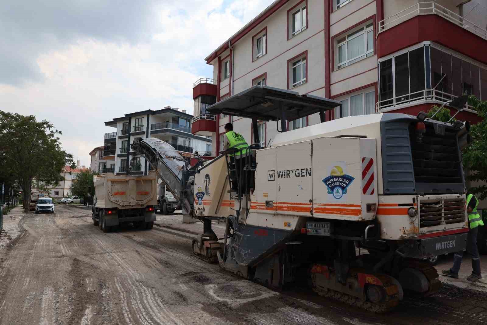 Pursaklar’da asfalt atağı
