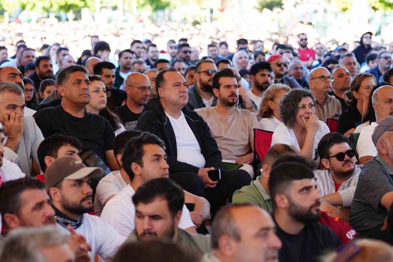 Manisa tek yürek Sümerpark’ta olacak