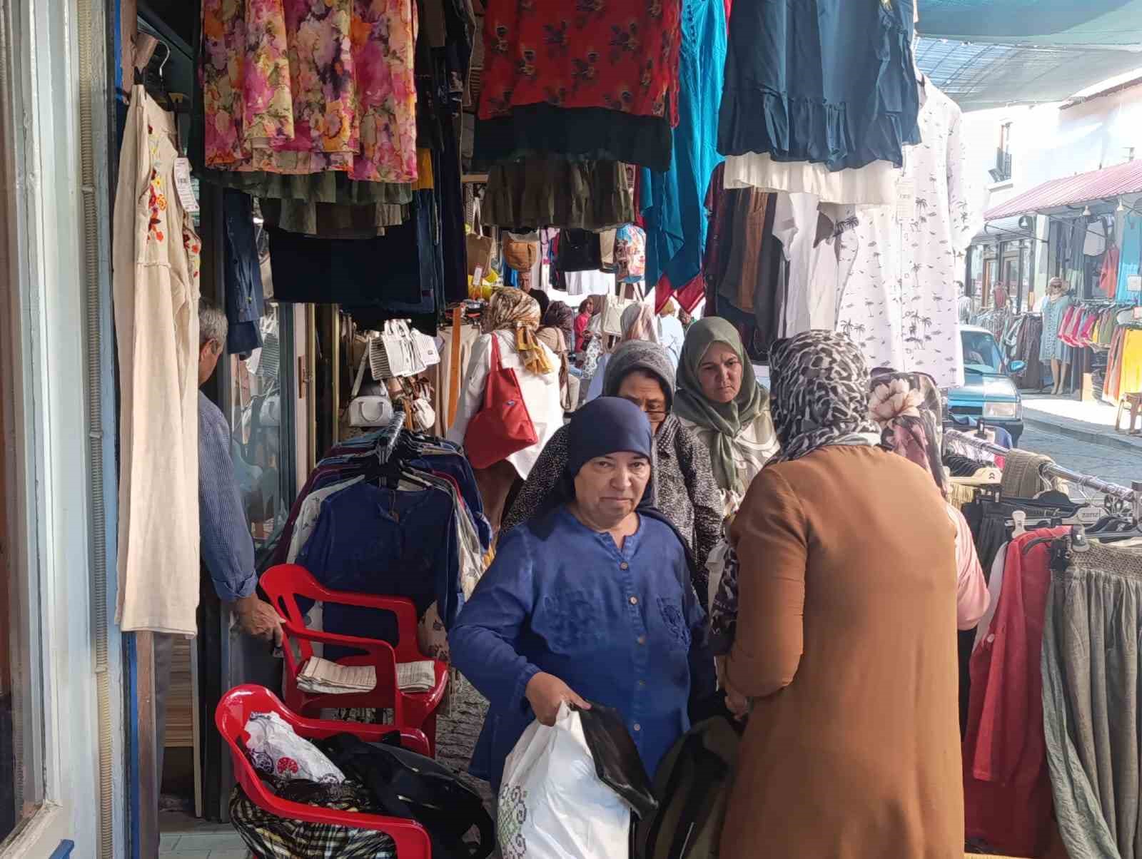 Denizli B&uuml;y&uuml;kşehir tarafından d&uuml;zenlenen turlar Buldan&rsquo;a bereket getirdi