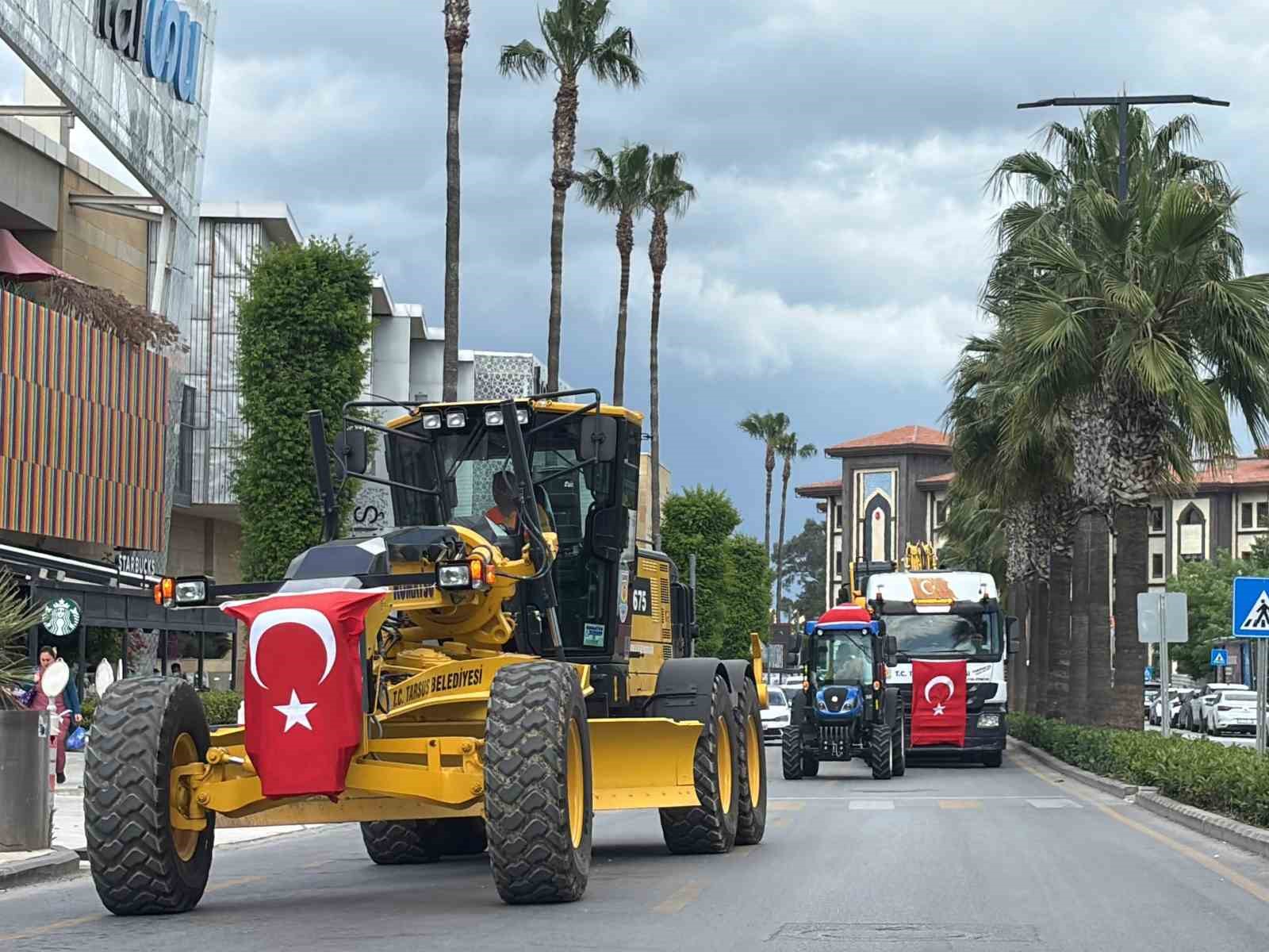Tarsus Belediyesine yeni hizmet ara&ccedil;ları kazandırıldı