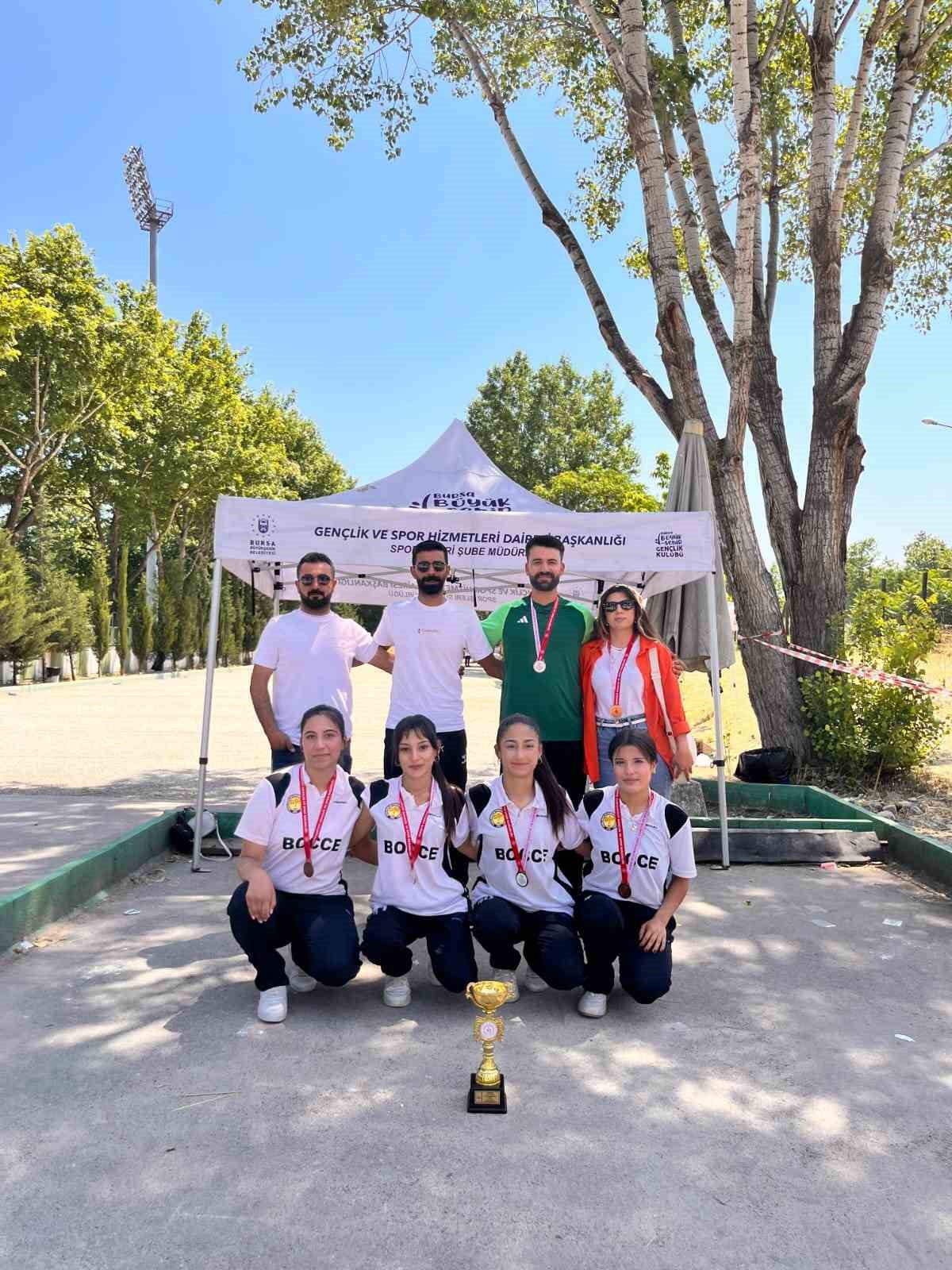 Siirtli kızlardan boccede önemli başarı