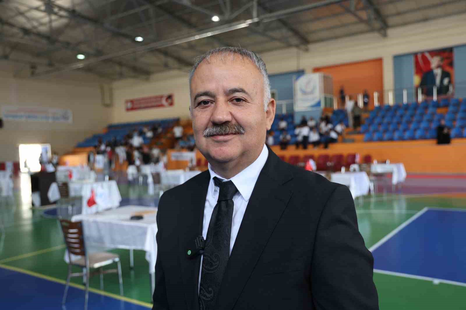 TAZOF Kul&uuml;pler turnuvası Nevşehir&rsquo;de başladı