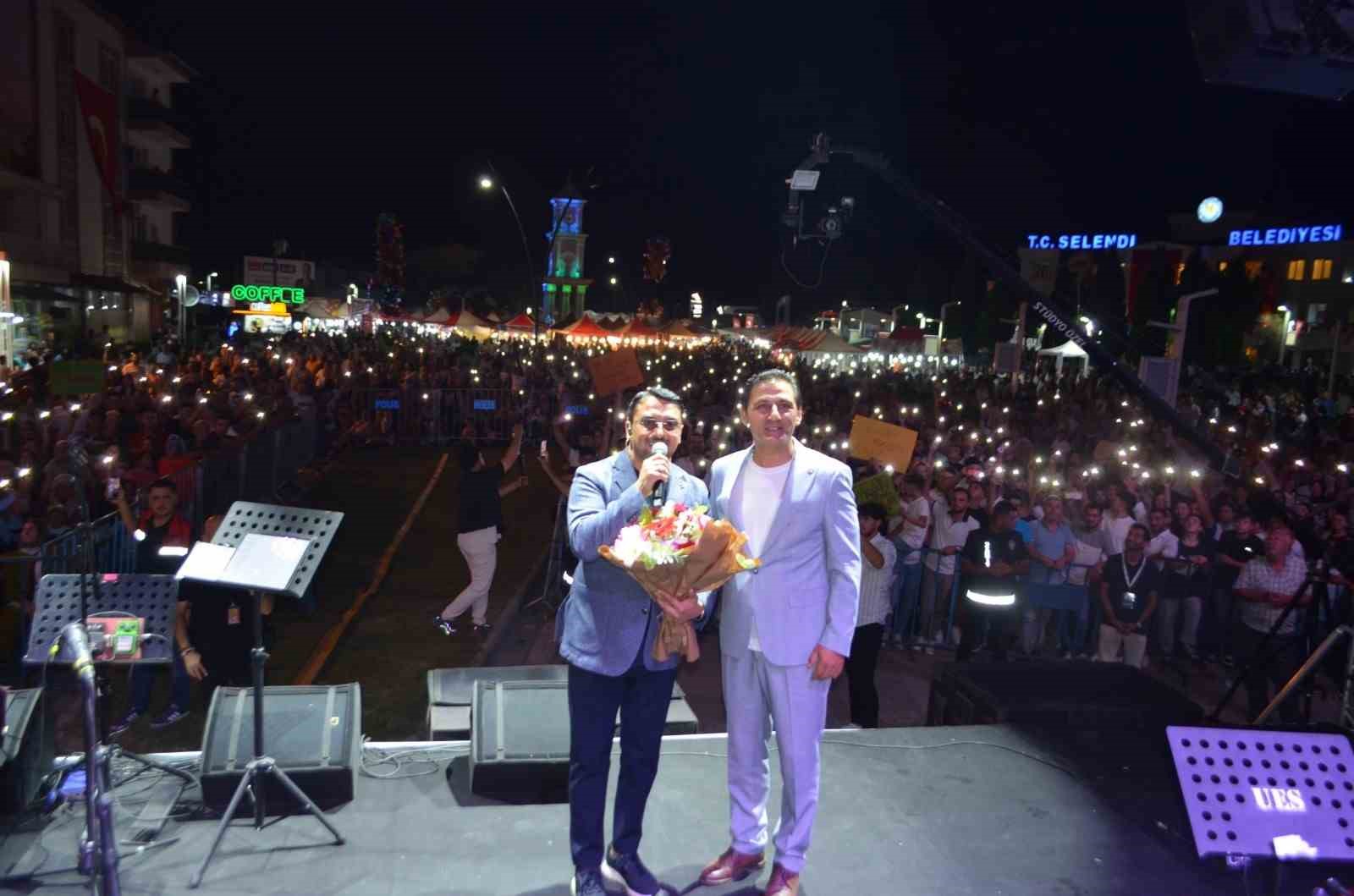 Selendi’de Ankara havaları rüzgarı
