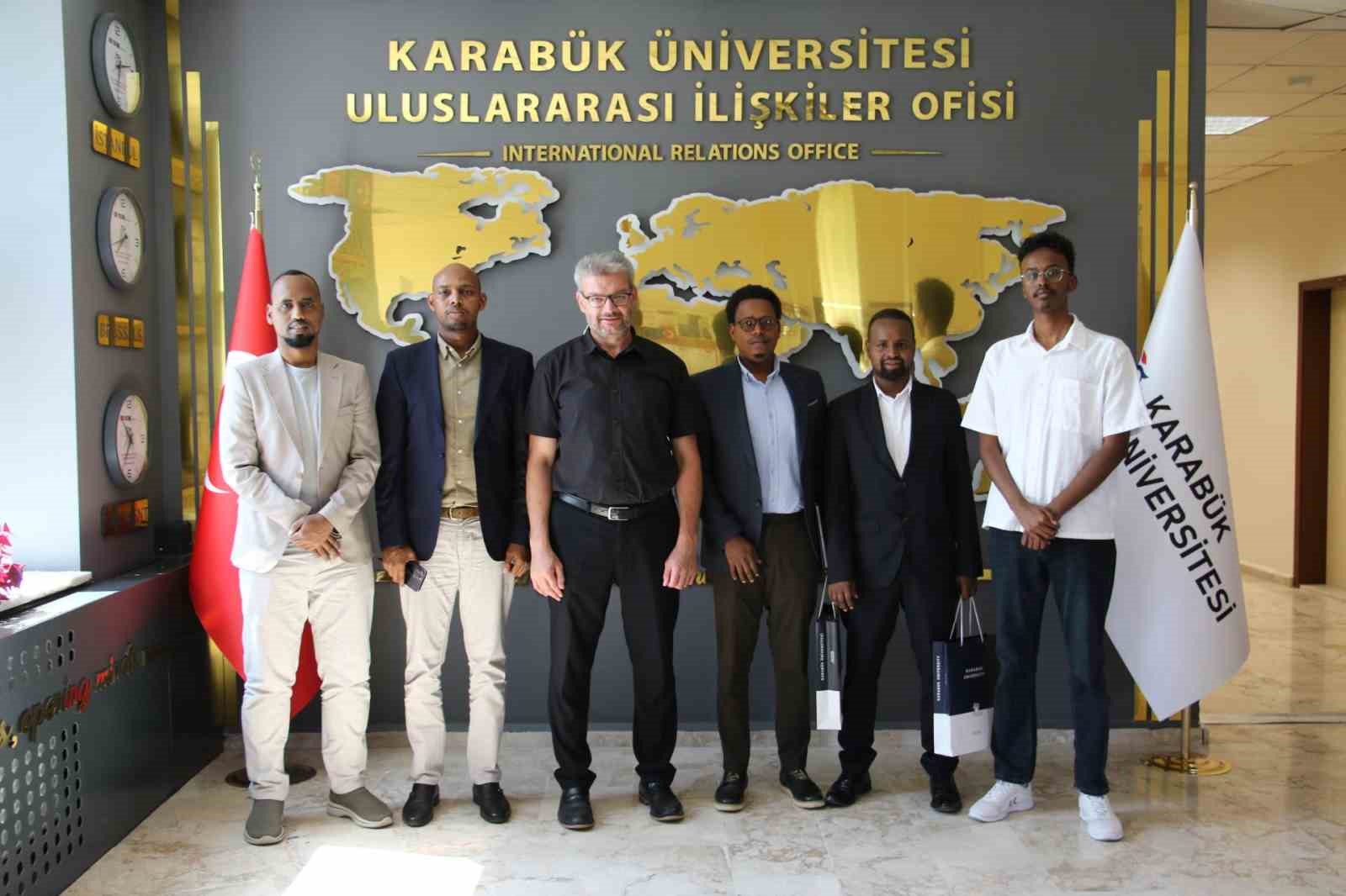 KBÜ ile Somali Baidoa International University arasında akademik iş birliği görüşmesi