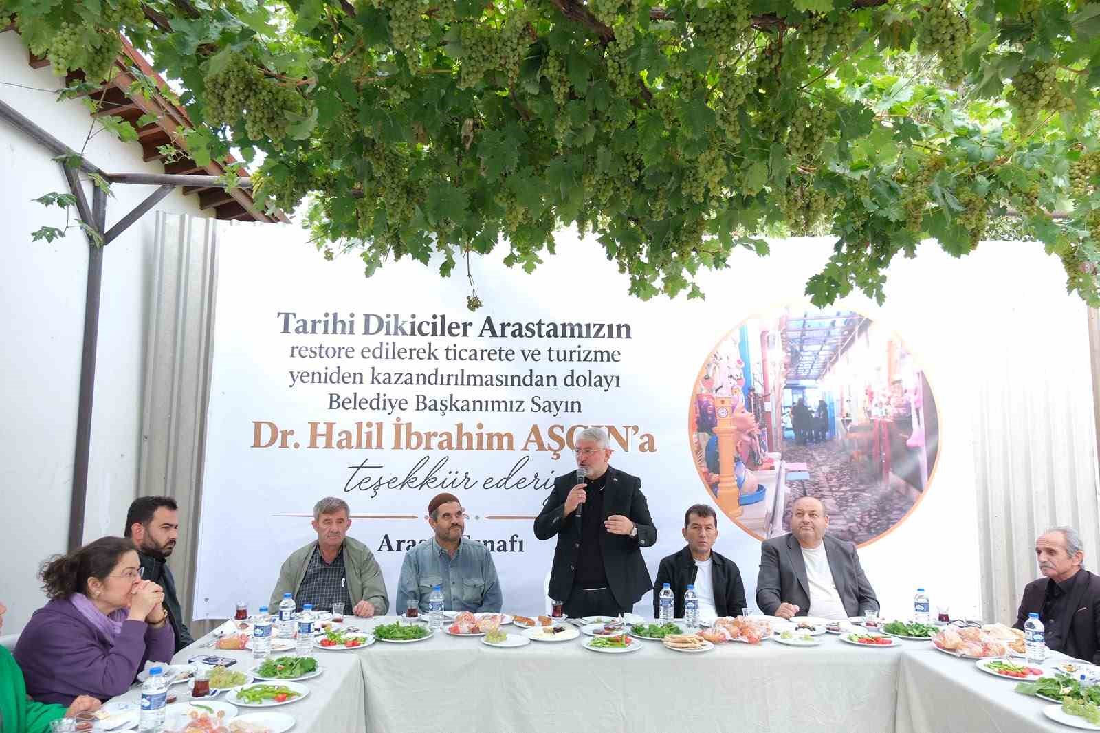 D&uuml;nyanın en dar arastasını s&uuml;sleyen &uuml;z&uuml;mler hasat edildi