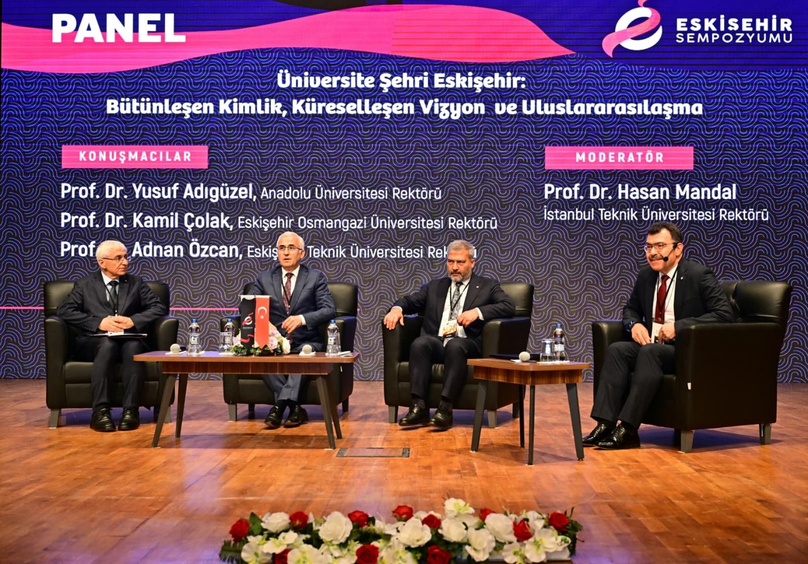 ESOGÜ Rektörü Prof. Dr. Kamil Çolak, Eskişehir Sempozyumu’nda Konuştu