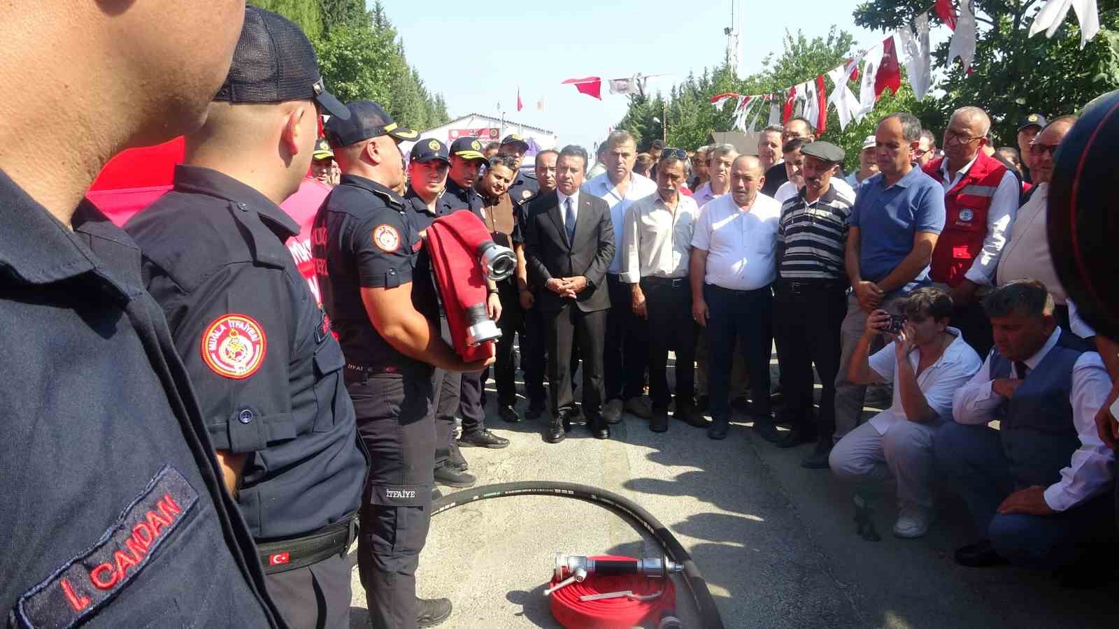 (BEKLESİN) Muğla B&uuml;y&uuml;kşehir&rsquo;den kırsal mahallelere yangın tankeri desteği