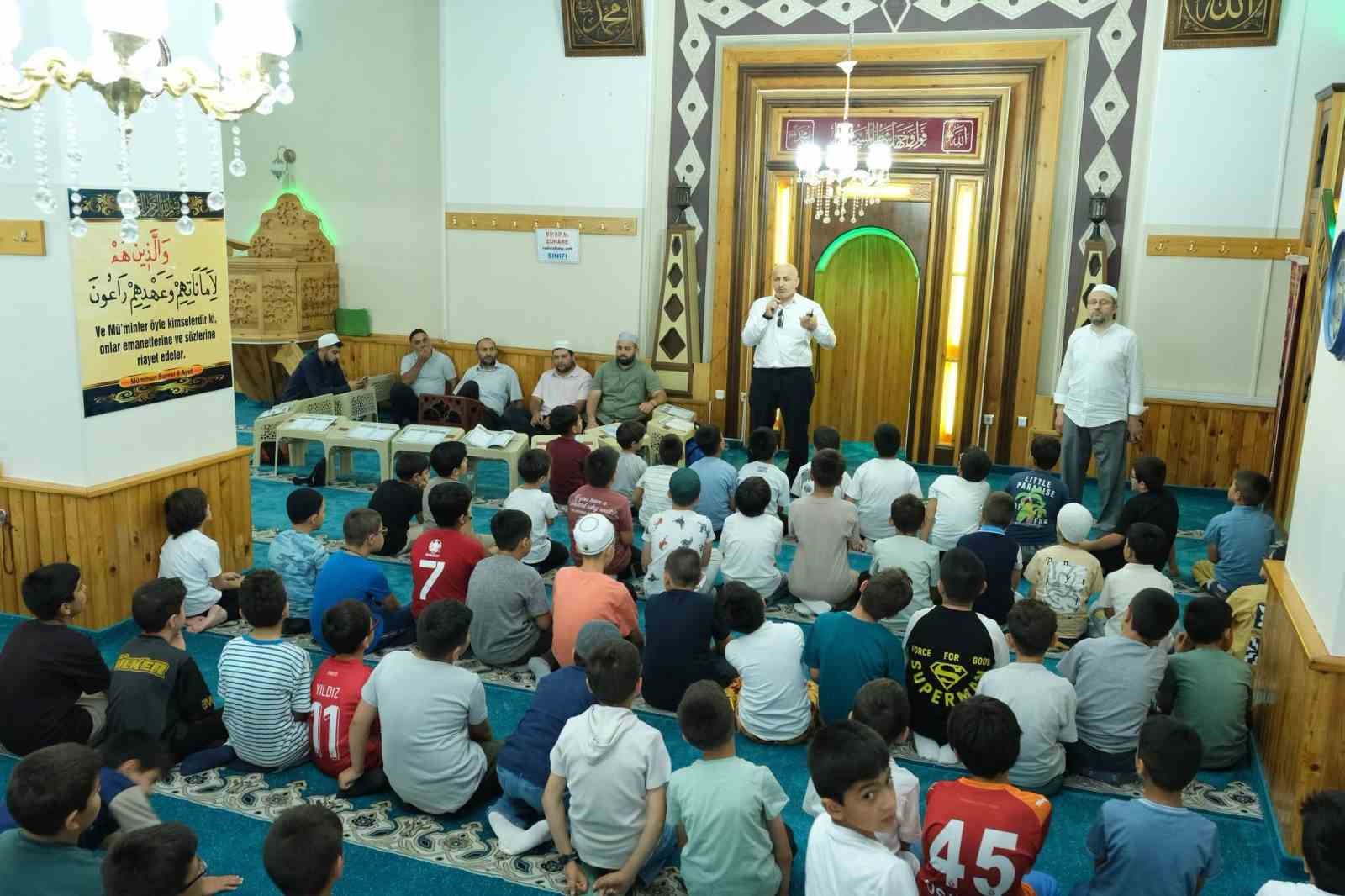 Şemseddin Uçar Camii’nde hafızlık adayları yetişiyor