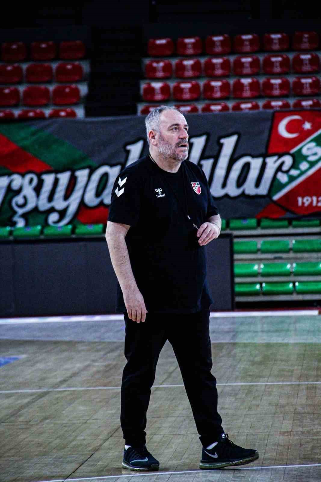 Karşıyaka&rsquo;dan, Başantren&ouml;r Ahmet Kandemir&rsquo;e cevap