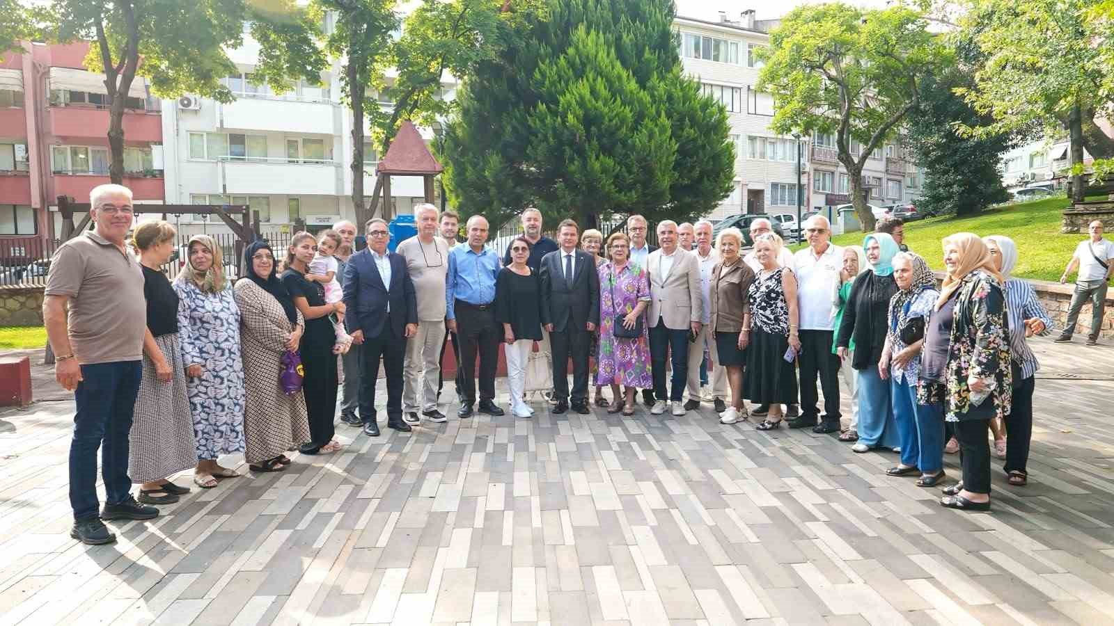 Başkan Aydın, Muradiye&rsquo;de vatandaşların sesine kulak verdi