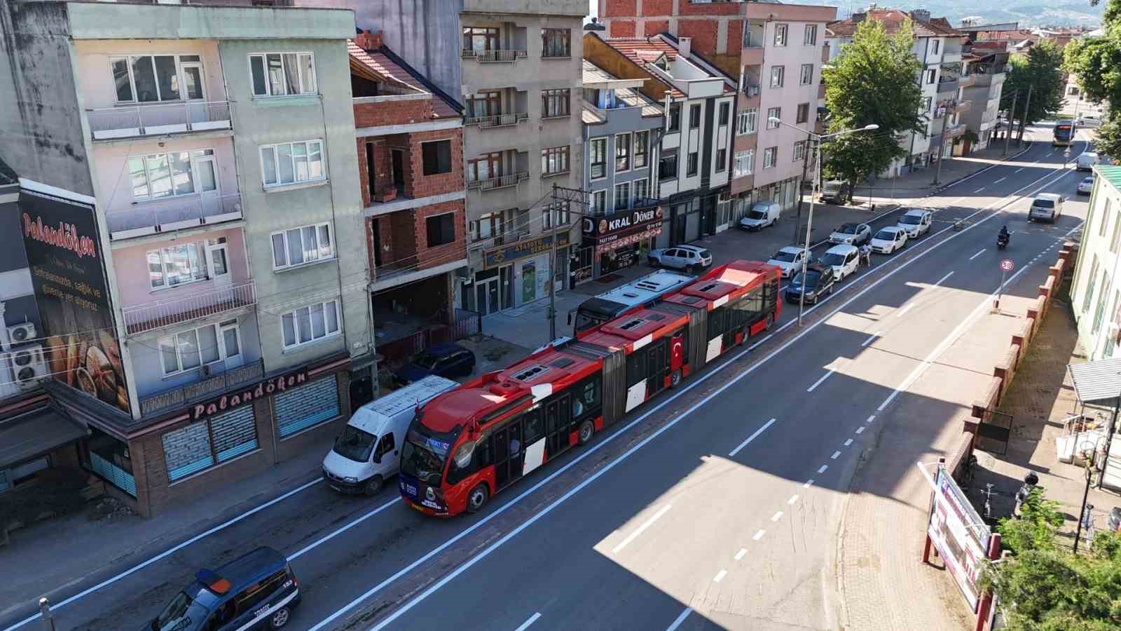 Bursa’nın metrobüsü ilk kez İnegöl’de görücüye çıktı