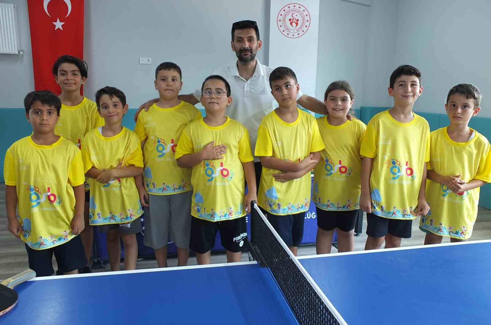 Burhaniye’de Yaz Spor Okulları ilgi gördü
