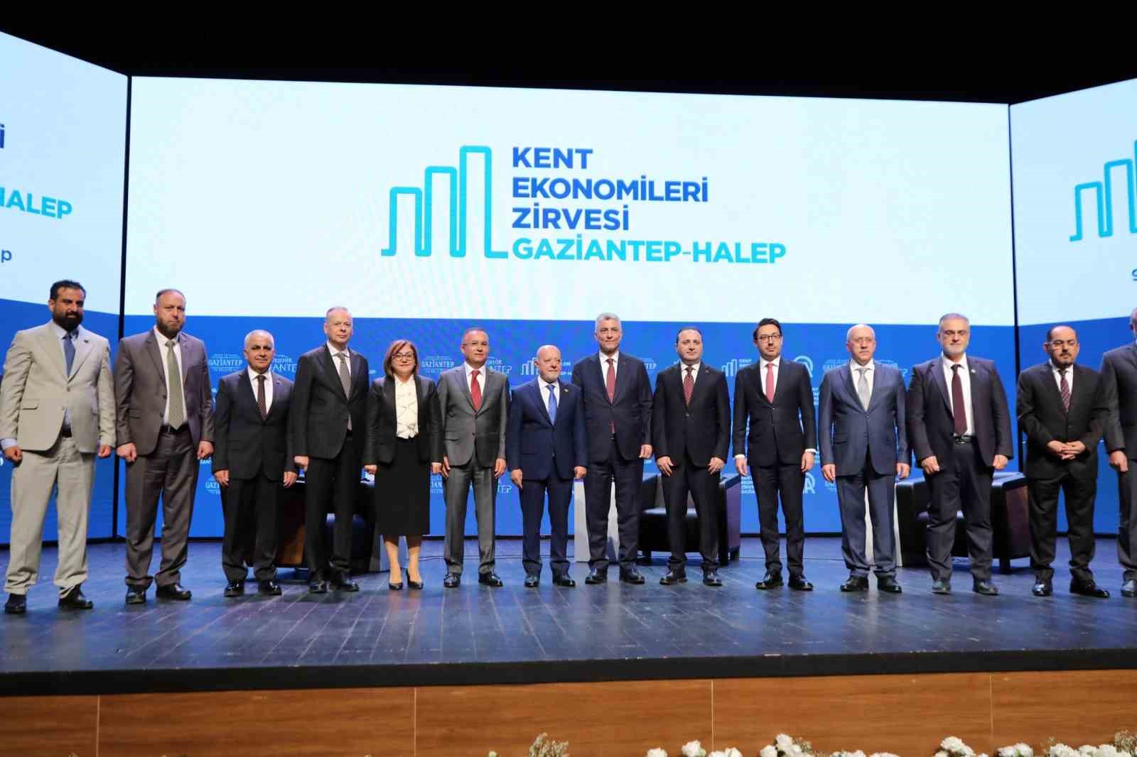 Gaziantep ile Halep arasında üretim ve ticaret alanında konular değerlendirildi