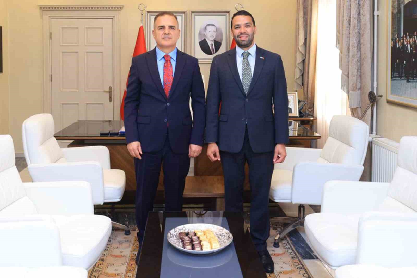 Guatemala Büyükelçisi Recinos’tan Vali Akbıyık’a ziyaret