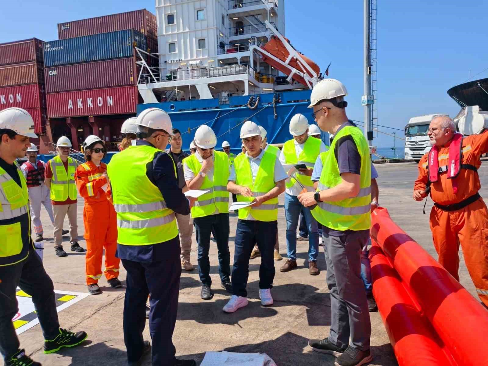 Marmara Denizi&rsquo;nde dev kirlilik tatbikatı