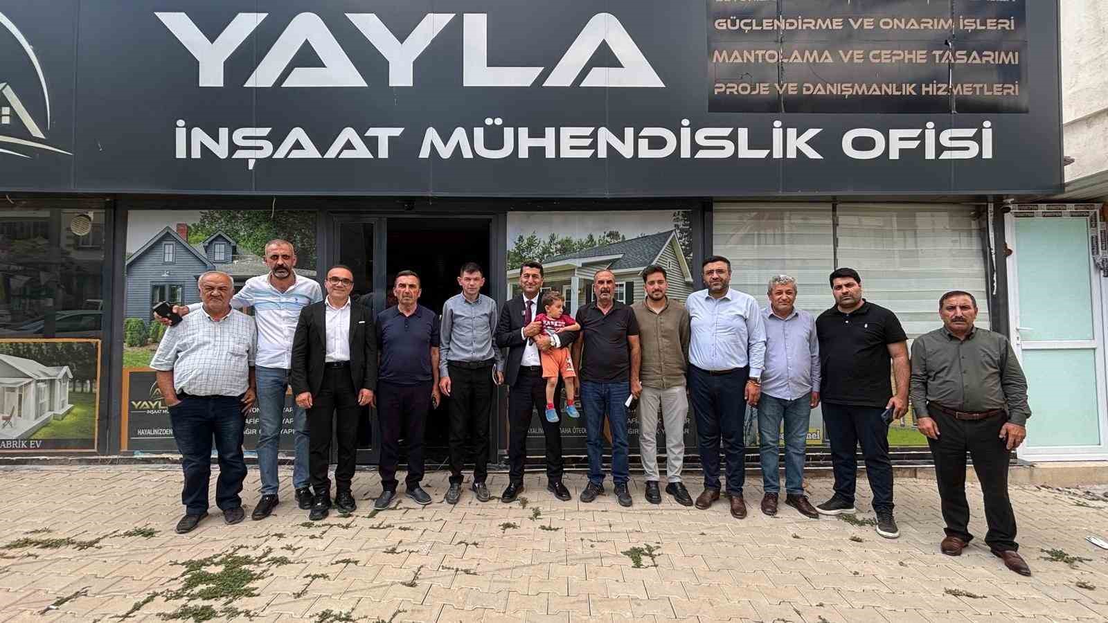 Boyraz: "Tüm ilçelerimizin ticaret ve tarım gücünü dinç tutacak projeler hazırlıyoruz"