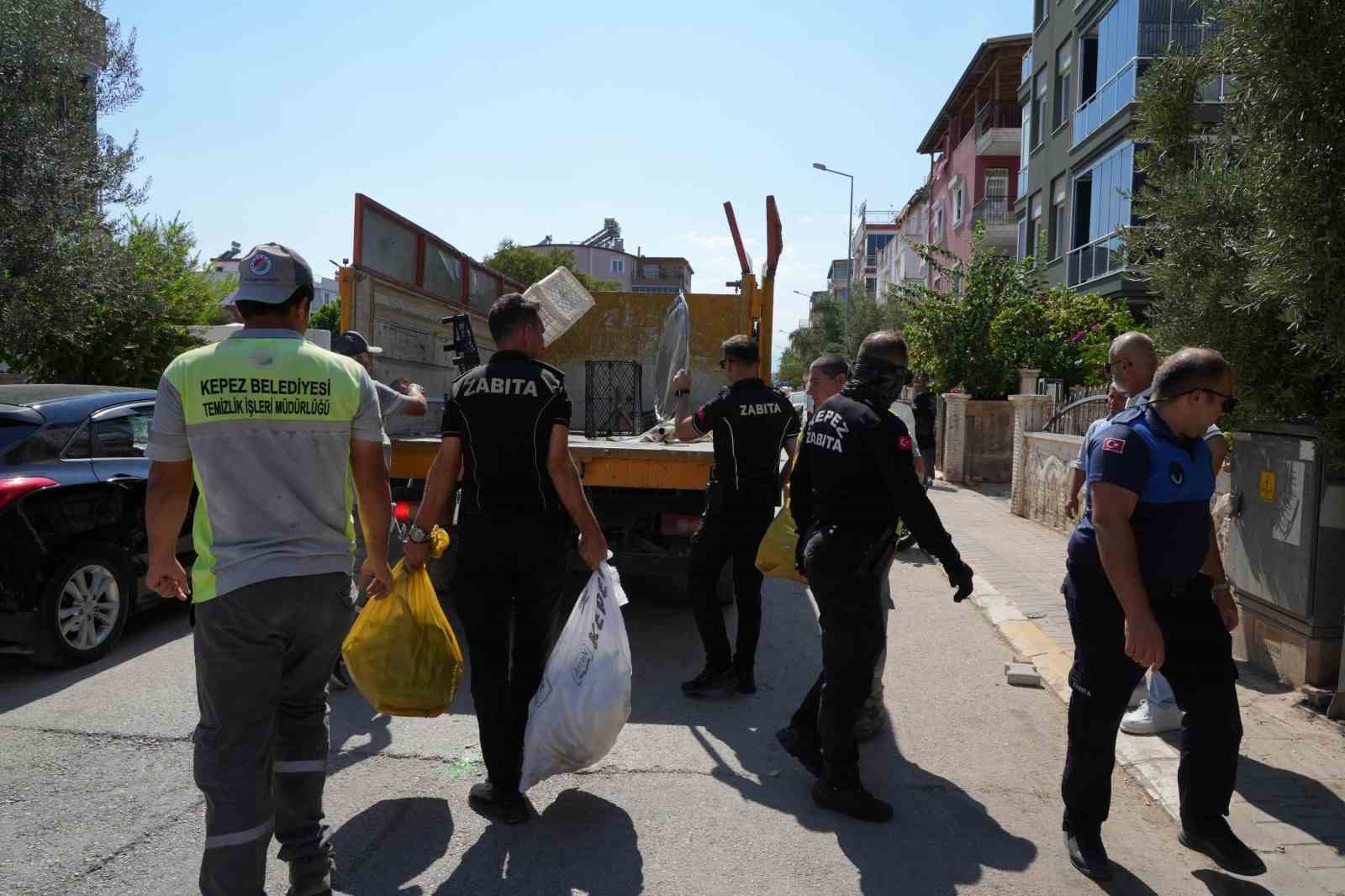 Kepez&rsquo;de kamu alanlarının işgaline ge&ccedil;it yok