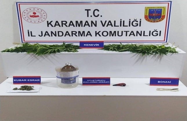 Karaman&rsquo;da uyuşturucu ve etil alkol ele ge&ccedil;irildi: Aranan 8 kişi tutuklandı