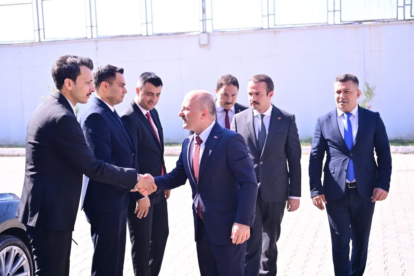 Vali Varol Geri Gönderme Merkezi’nde incelemelerde bulundu