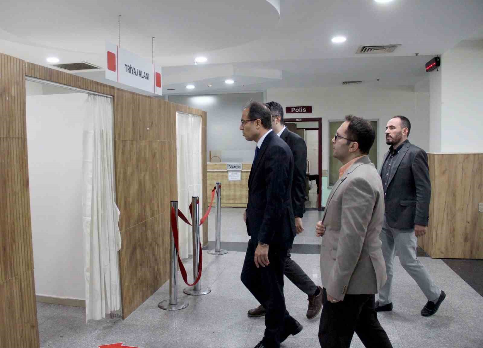 İl Sağlık Müdürü Erşan’dan Kayseri Devlet Hastanesi’nde inceleme