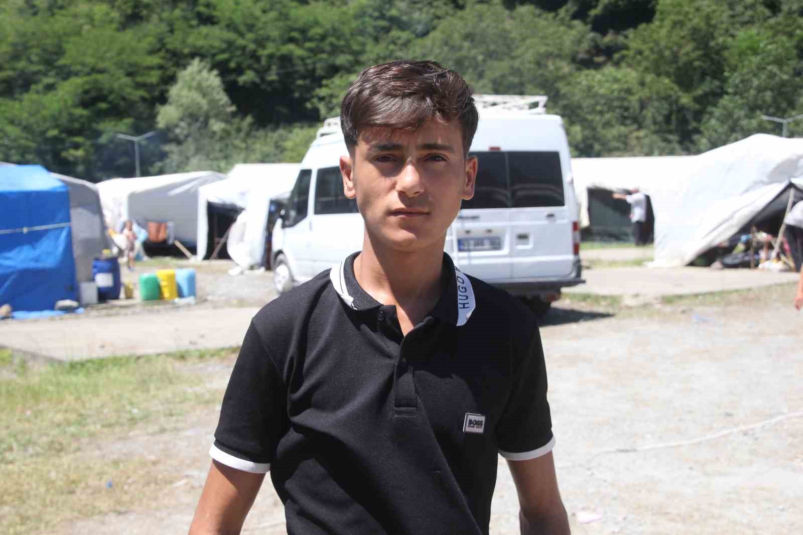 Mevsimlik tarım iş&ccedil;ileri fındık hasadı i&ccedil;in Ordu&rsquo;da