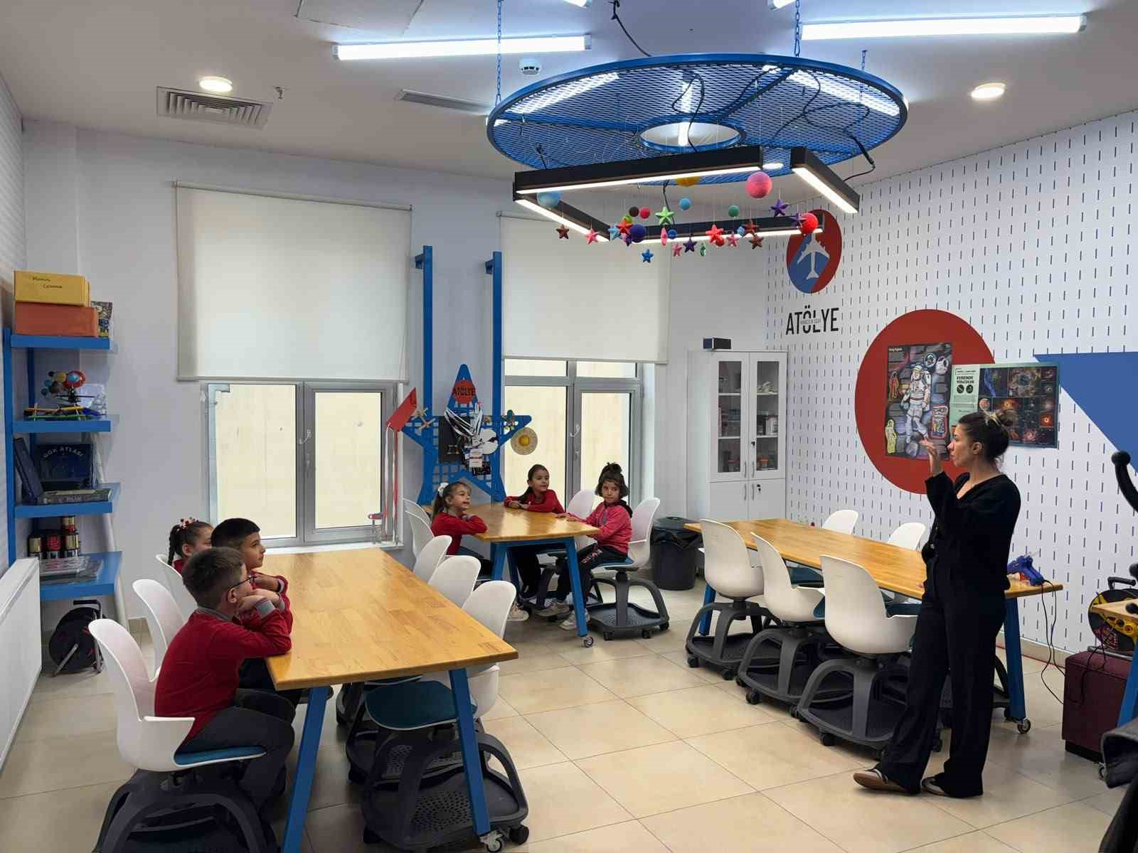 Bilim Sincan &ouml;ğrencileri ağırlamaya devam ediyor