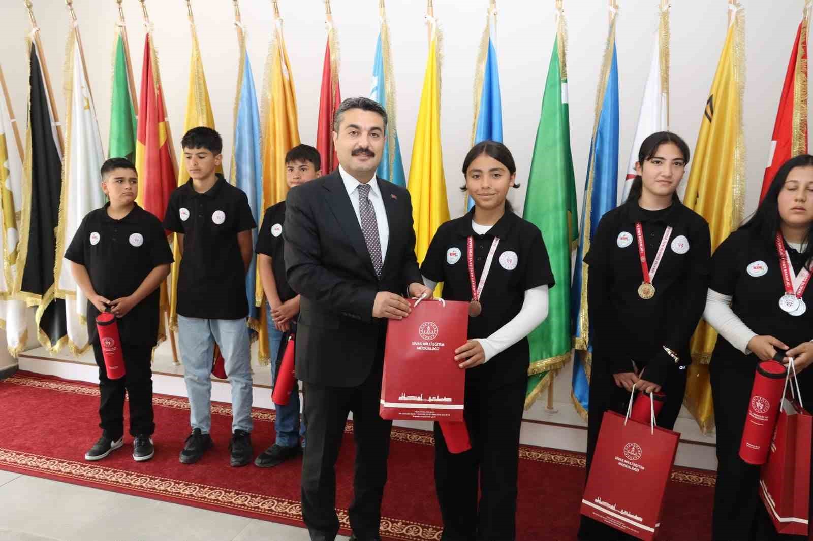 Köy okulundan Türkiye Şampiyonluğu