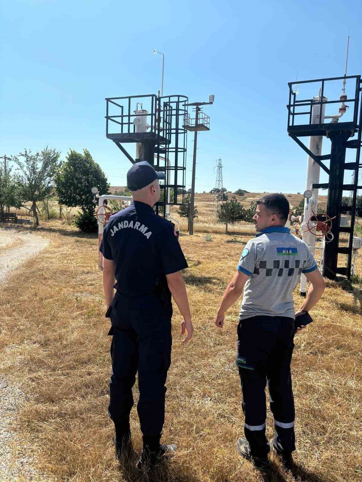 Jandarmadan geniş çaplı denetim: 4 bin 920 şahıs, 4 bin 682 araç kontrol edildi